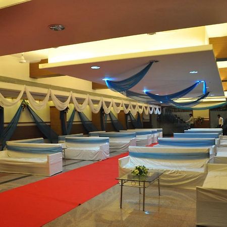 Hotel Sheela Shree Plaza Jhānsi Zewnętrze zdjęcie