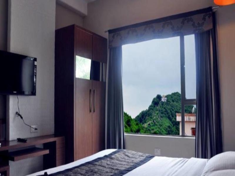 Hotel Sheela Shree Plaza Jhānsi Zewnętrze zdjęcie