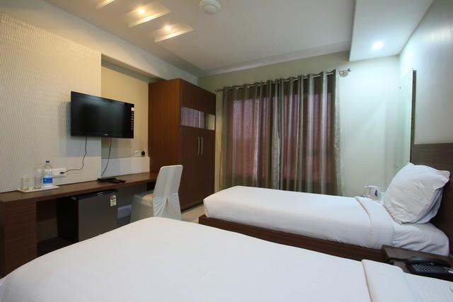 Hotel Sheela Shree Plaza Jhānsi Zewnętrze zdjęcie