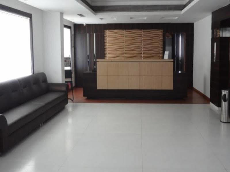 Hotel Sheela Shree Plaza Jhānsi Zewnętrze zdjęcie
