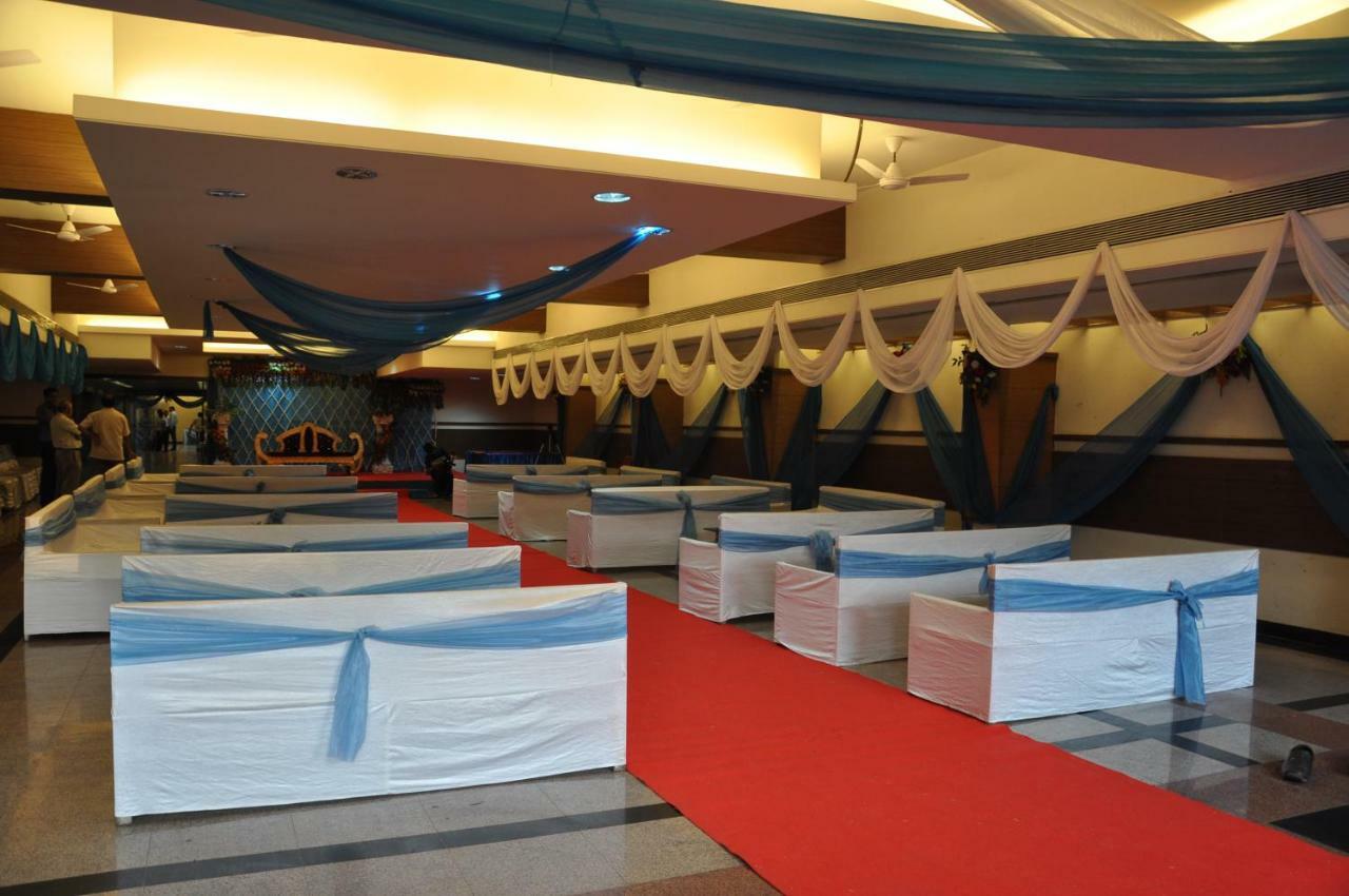 Hotel Sheela Shree Plaza Jhānsi Zewnętrze zdjęcie